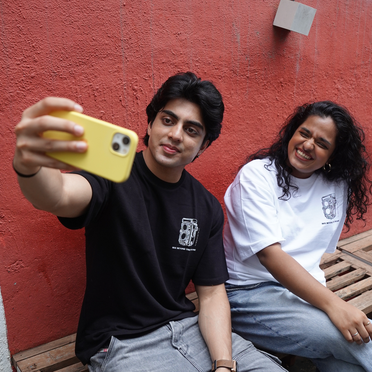 Gift Ideas for People Who Are Hard to Buy For: The Emotional Fashion Angle