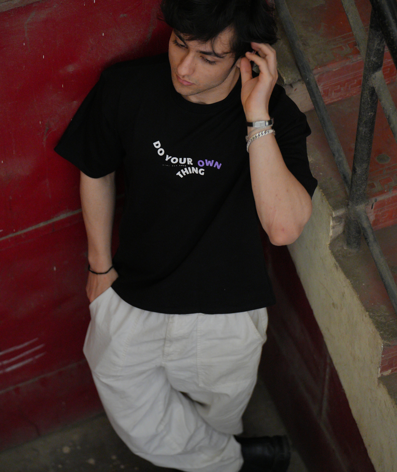 Do Your Own Thing oversized tee styled