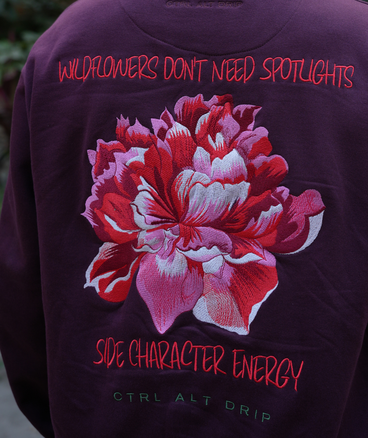 Wildflowers Don’t Need Spotlights – texture detail | Ctrl Alt Drip